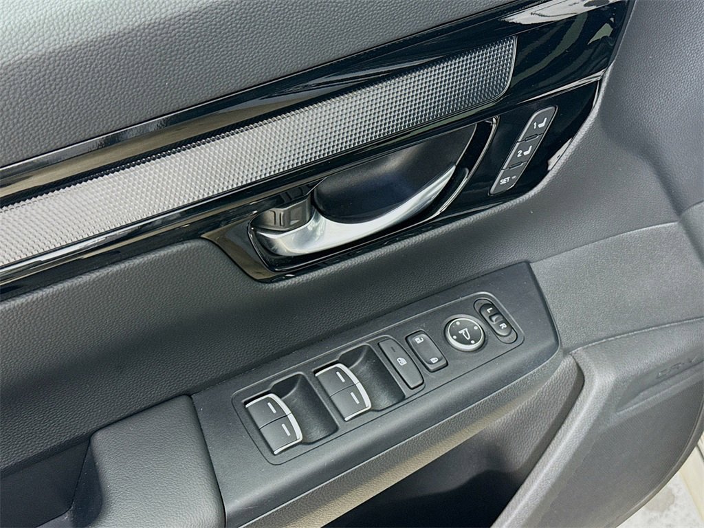 Certified 2024 Honda CR-V Sport Touring image 22