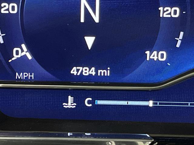 Used 2025 Chevrolet Silverado 1500 RST image 6