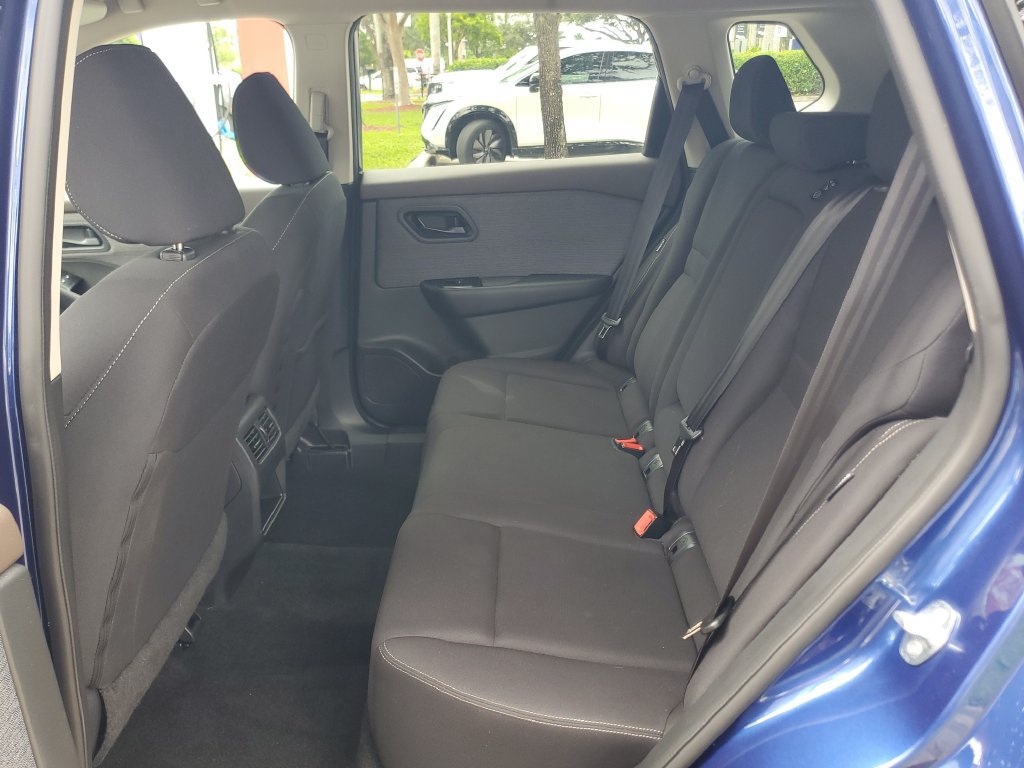 Certified 2023 Nissan Rogue S FWD image 9