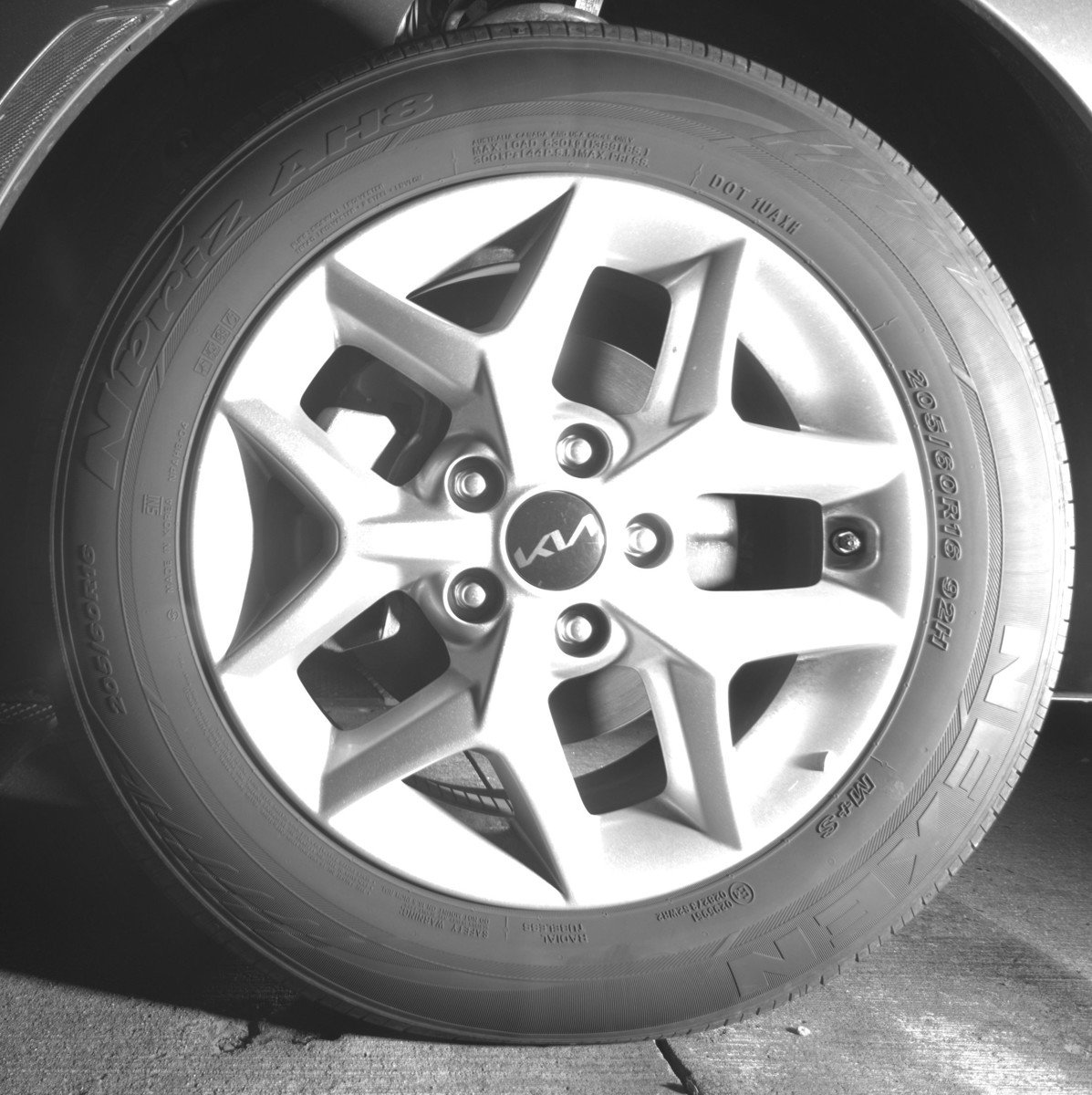 Used 2025 Kia Soul LX w/ LX Technology Package image 12