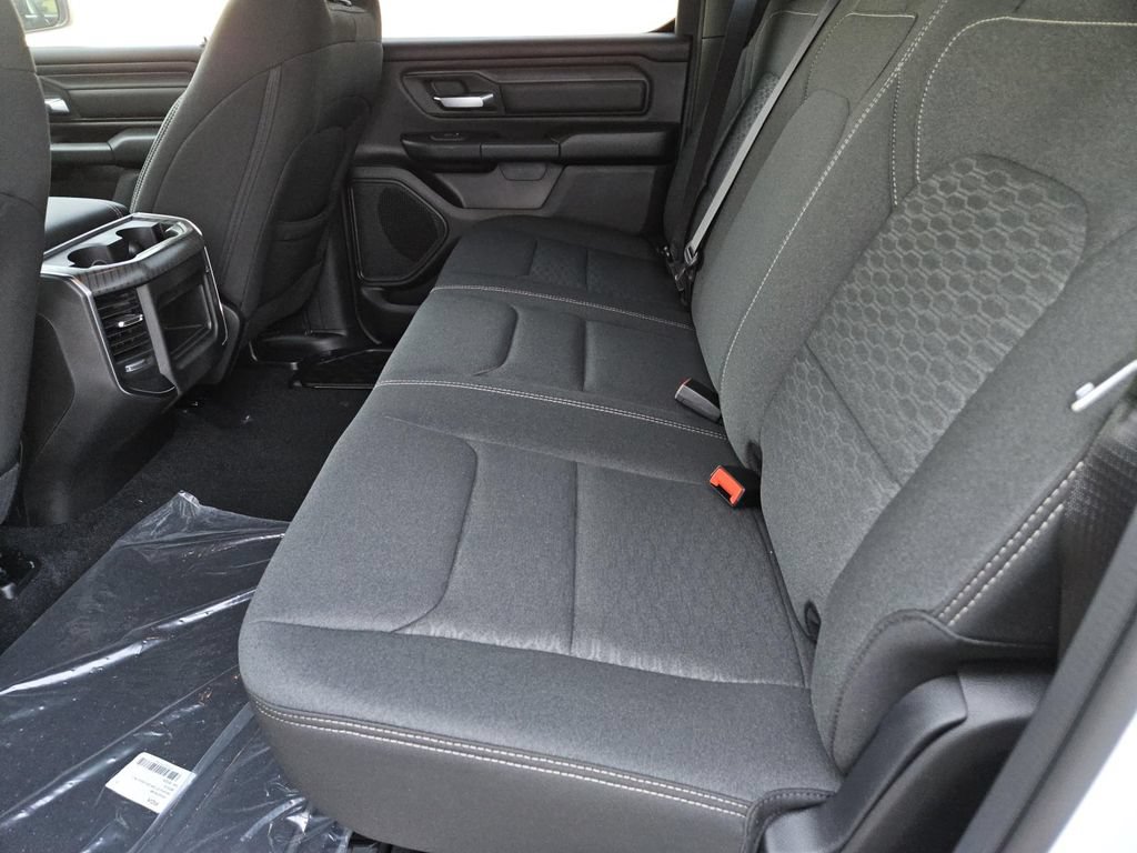 New 2026 RAM 1500 Express AWD/4WD image 25