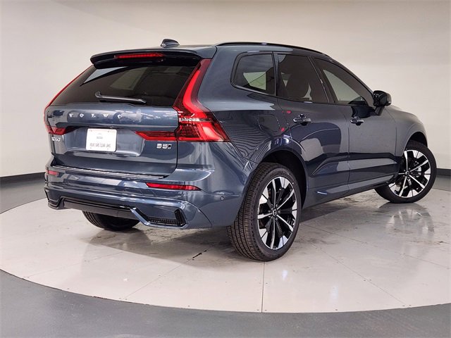 New 2026 Volvo XC60 B5 Plus w/ Protection Package Premier video 2