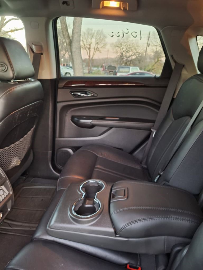 Used 2015 Cadillac SRX Luxury w/ Driver Awareness Package image 5