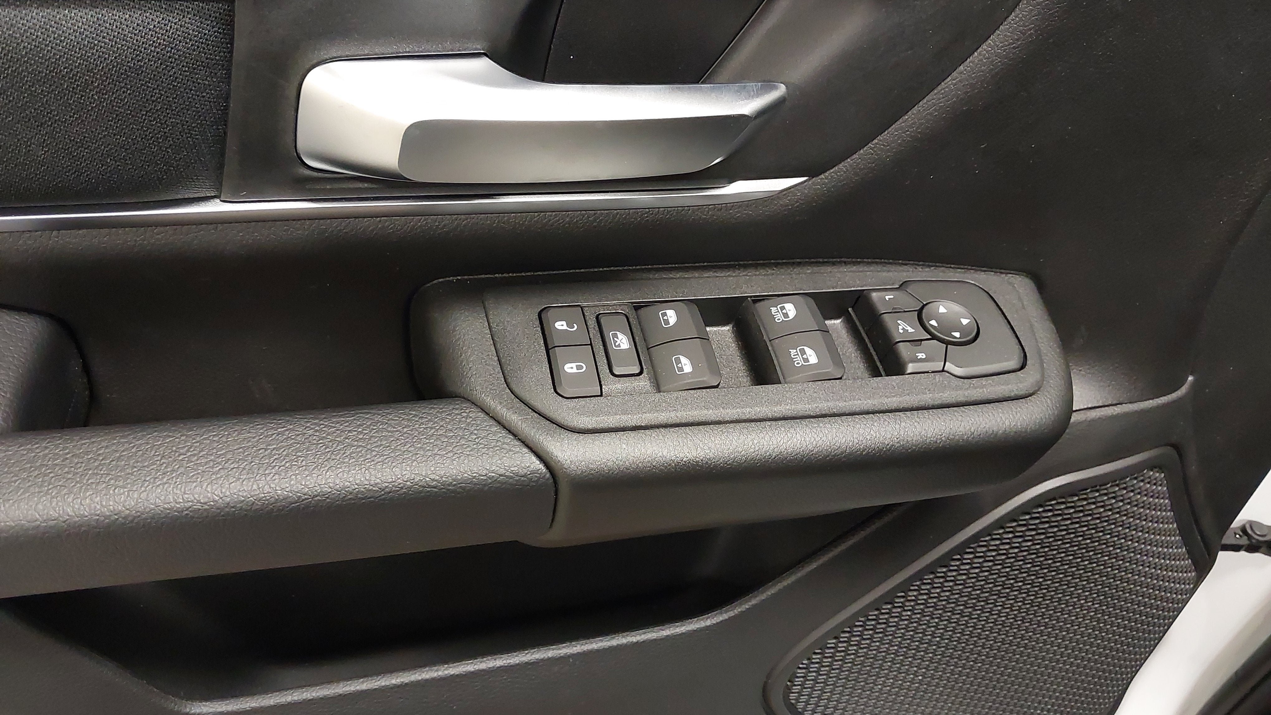 New 2026 RAM 1500 Big Horn AWD/4WD image 24