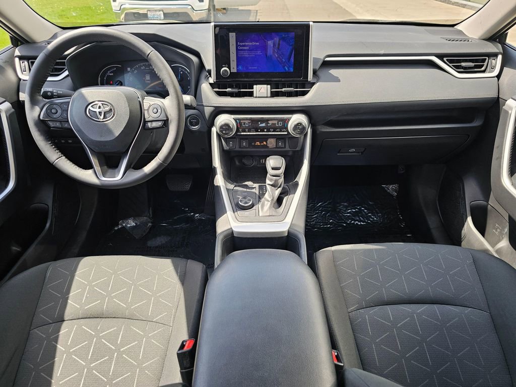 Used 2024 Toyota RAV4 XLE w/ Weather Package AWD/4WD image 17