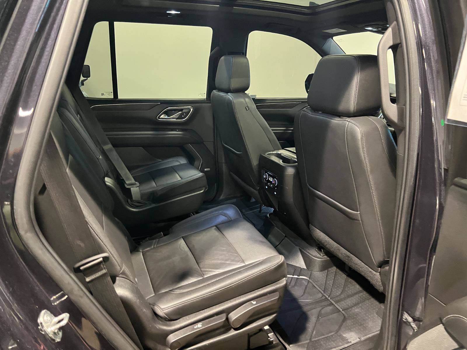 Used 2022 Chevrolet Tahoe Z71 AWD/4WD image 37