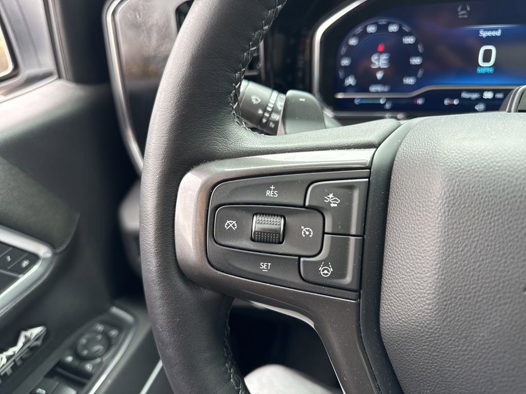 Used 2025 Chevrolet Silverado 1500 High Country image 17