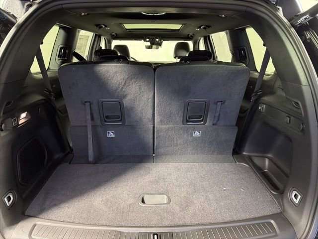 New 2025 Jeep Grand Cherokee L Limited w/ Trailer Tow Package image 9