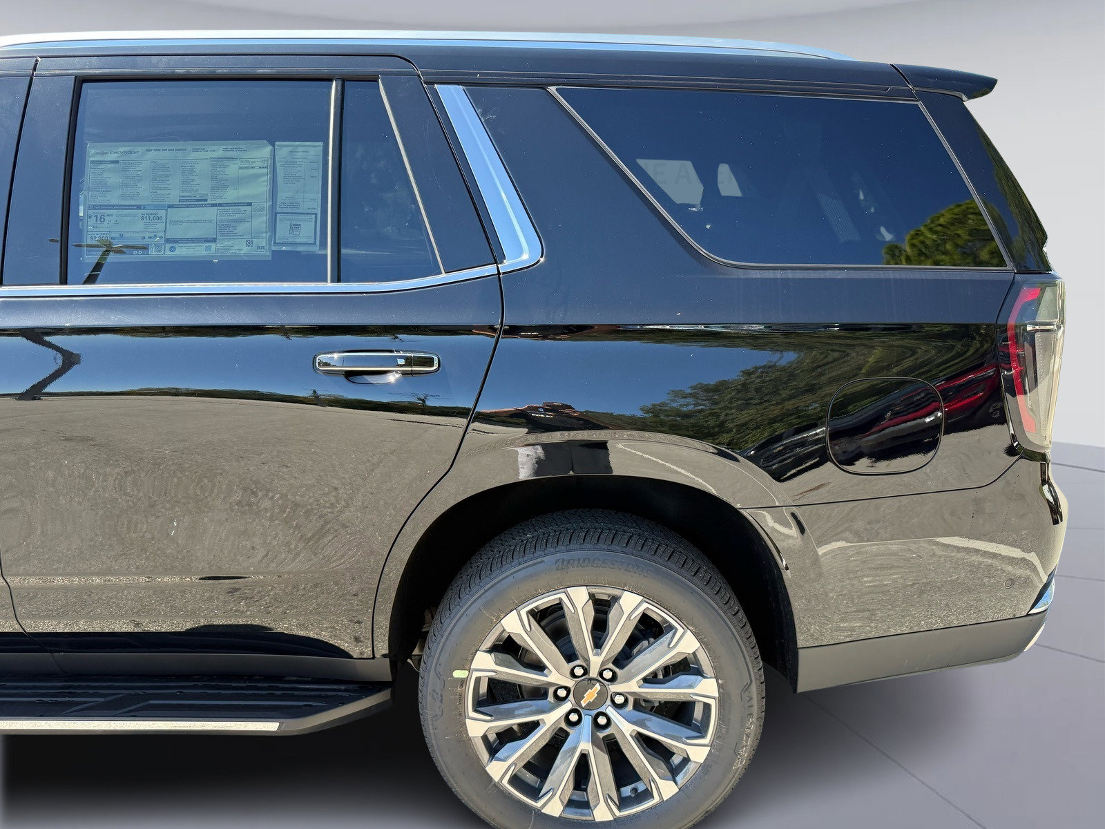 New 2026 Chevrolet Tahoe High Country w/ Sun And Tow Package image 4