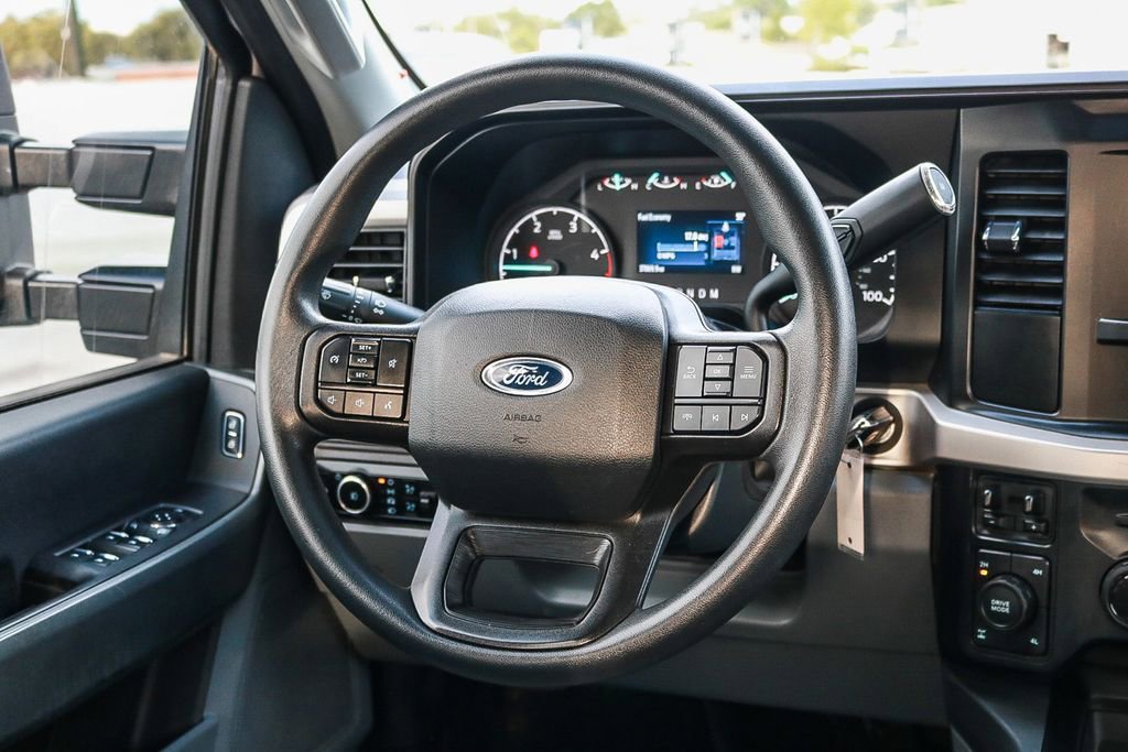 Used 2024 Ford F250 XLT w/ FX4 Off-Road Package image 16