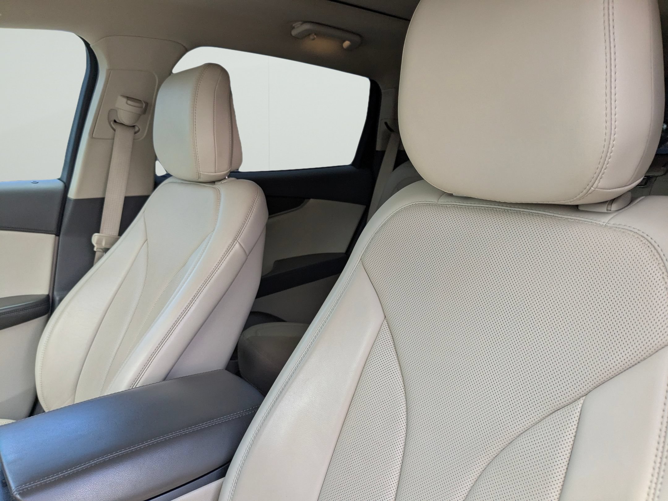 Used 2020 Lincoln Nautilus Reserve FWD image 6