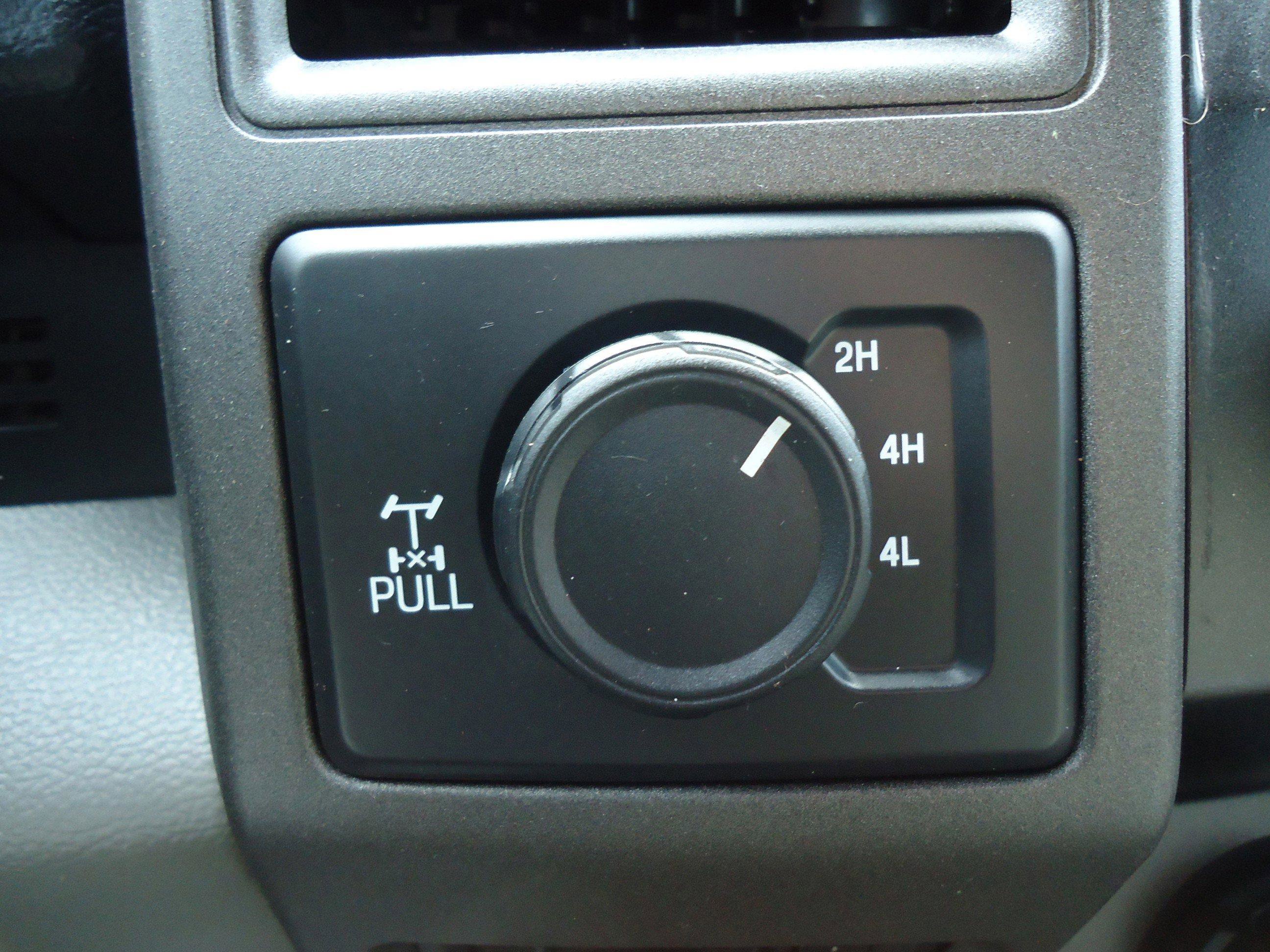 Used 2020 Ford F250 XL w/ STX Appearance Package image 22