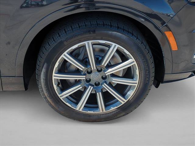 Used 2019 Audi Q7 3.0T Premium Plus w/ Premium Plus Package AWD/4WD image 26