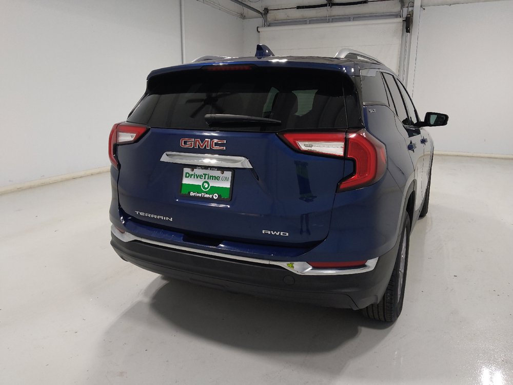 Used 2023 GMC Terrain SLT AWD/4WD image 7