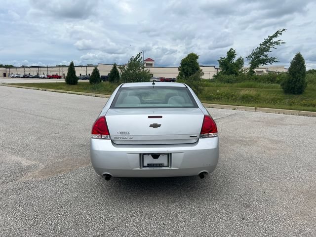 Used 2015 Chevrolet Impala LT w/ LT Sunroof Package FWD image 6