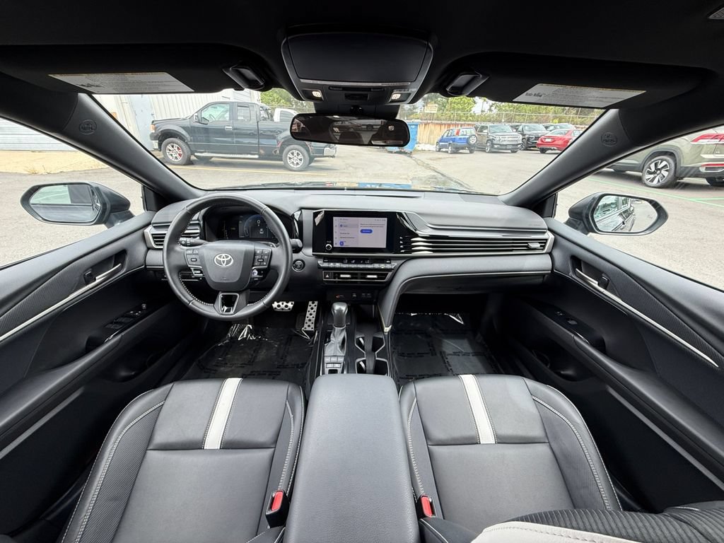 Used 2025 Toyota Camry SE FWD image 22