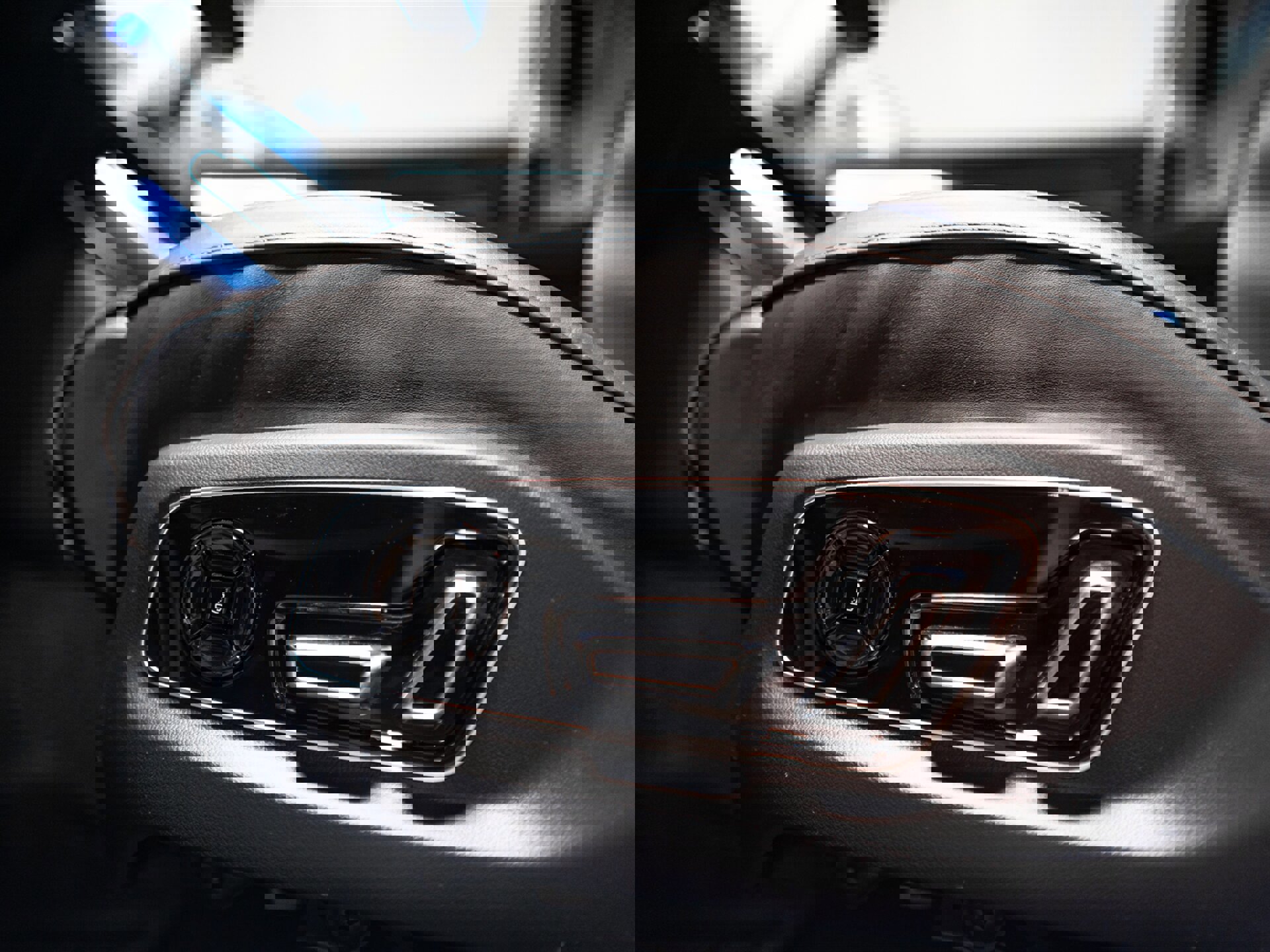 Used 2023 Audi A8 L 3.0T w/ Comfort Plus Package image 44