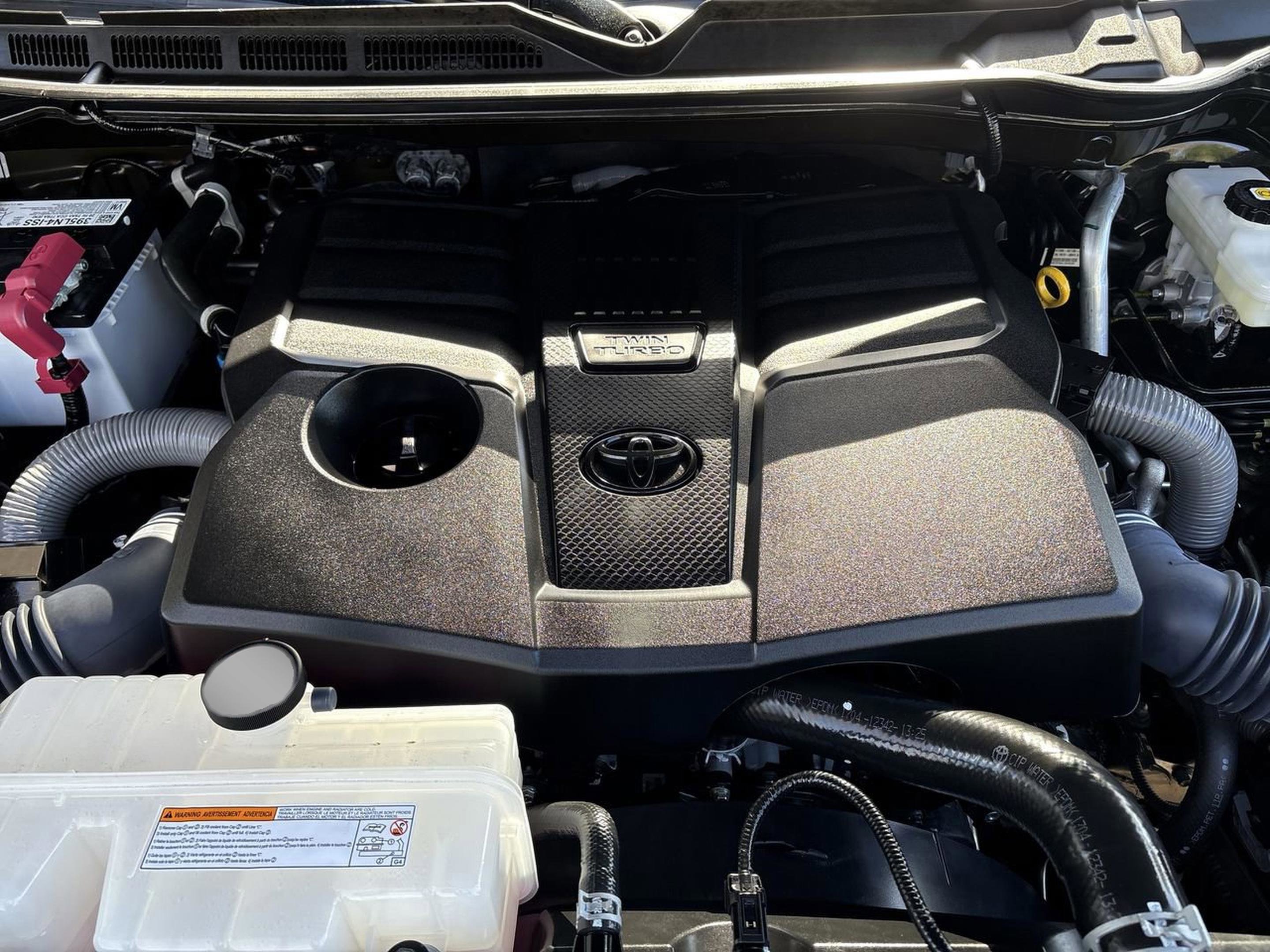 Used 2024 Toyota Tundra Limited image 22