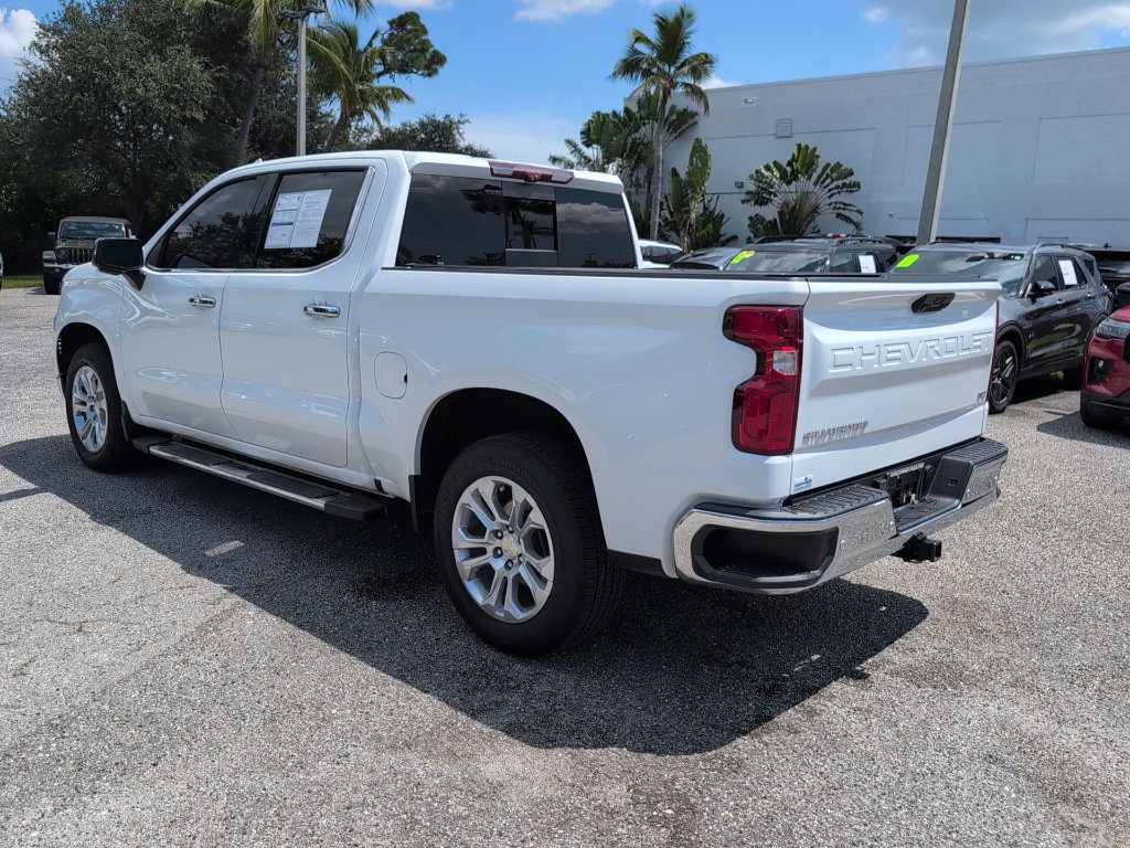 Used 2023 Chevrolet Silverado 1500 LTZ w/ Technology Package RWD image 6