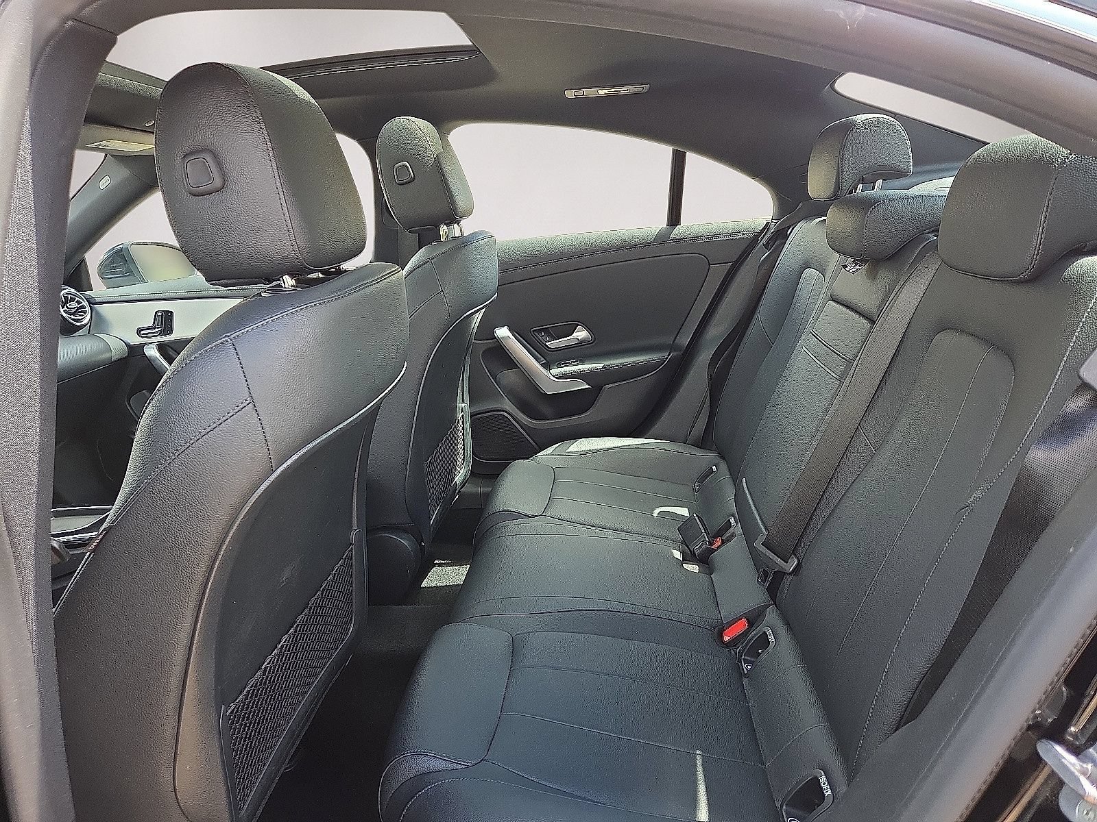 Used 2025 Mercedes-Benz CLA 250 image 17