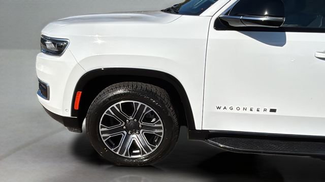 Used 2024 Jeep Wagoneer Series II w/ Flexible Seating Group image 34