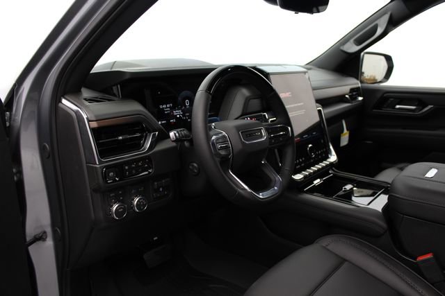 New 2026 GMC Yukon Denali w/ Advanced Technology Package AWD/4WD image 16