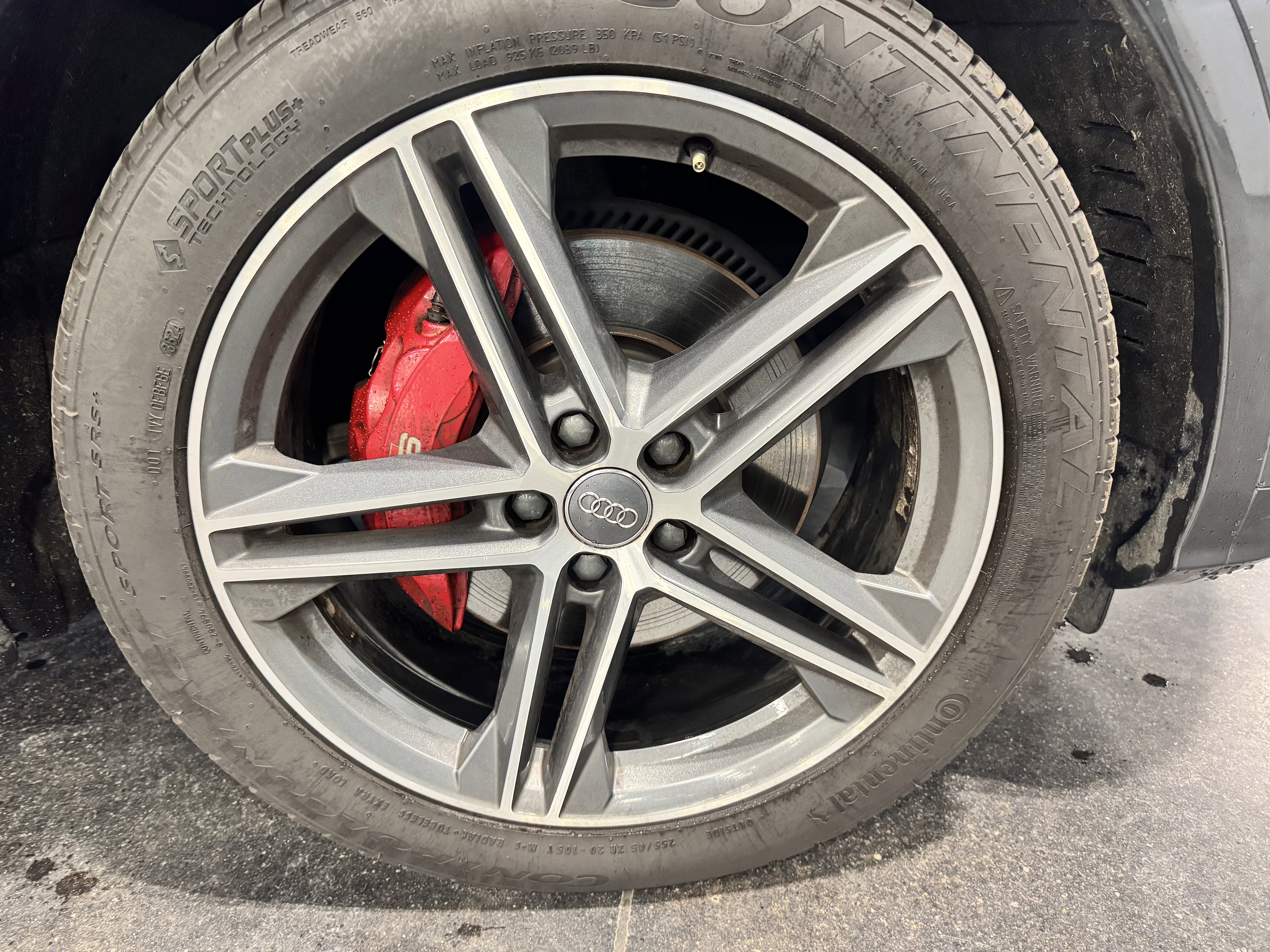 Used 2018 Audi SQ5 Prestige w/ Prestige Package image 27