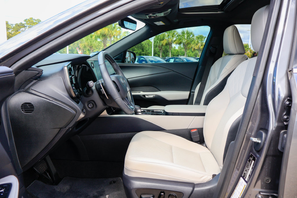 Used 2024 Lexus RX 350 FWD image 9