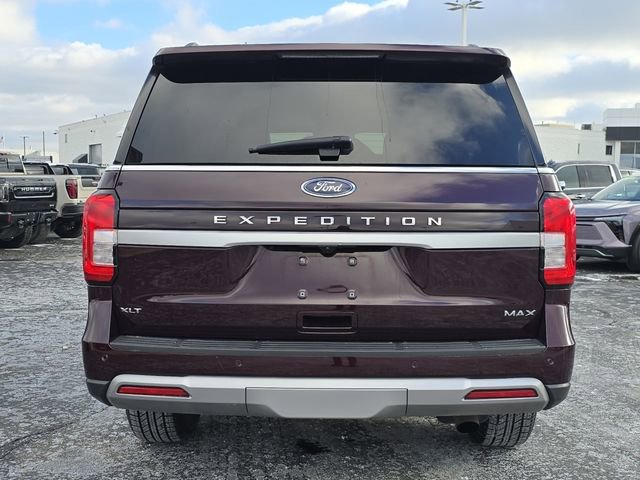 Used 2024 Ford Expedition Max XLT image 19