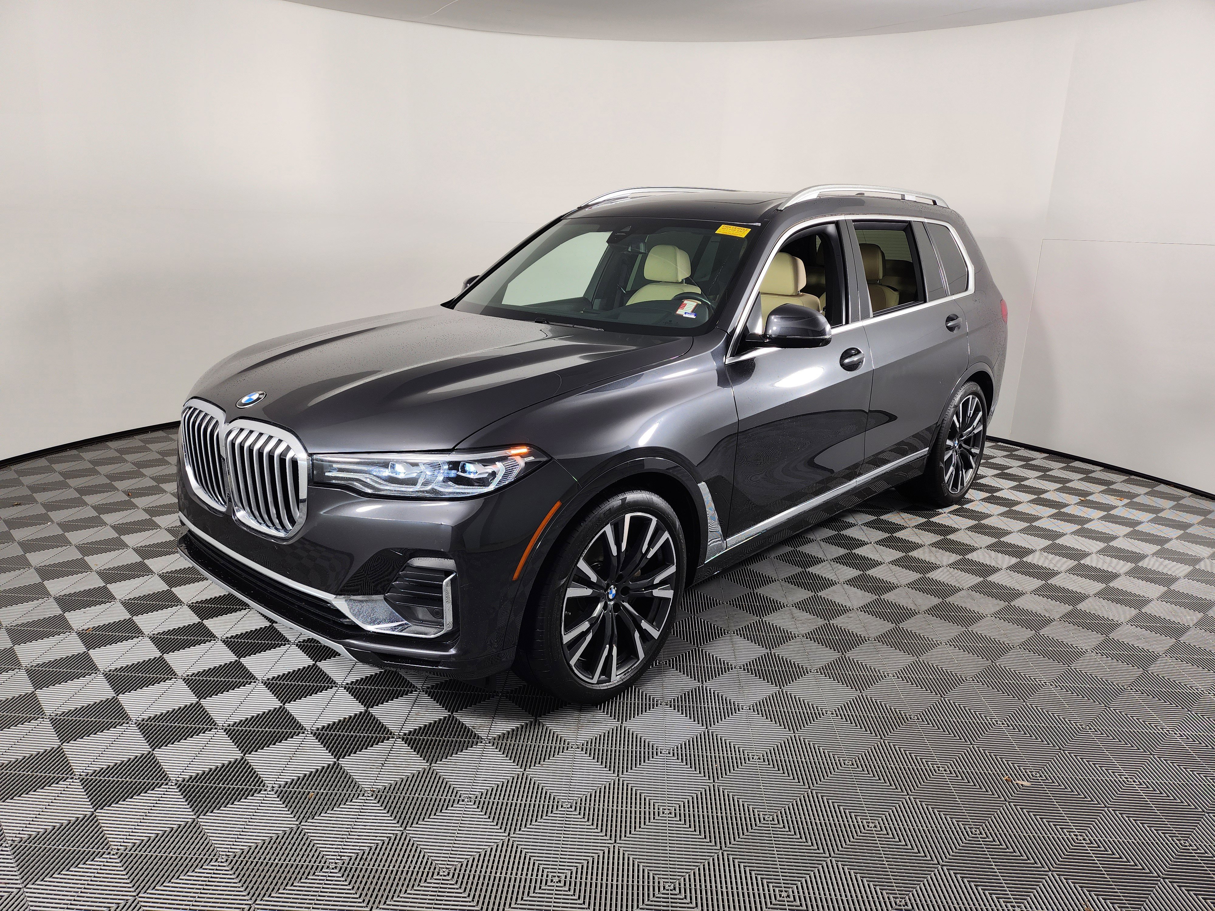 Used 2021 BMW X7 xDrive40i w/ Premium Package