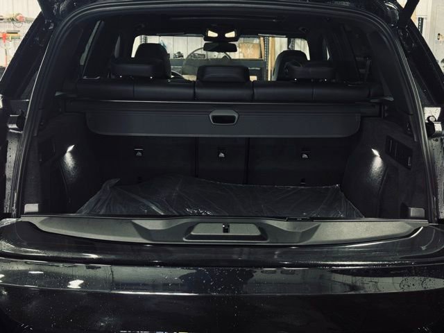 Used 2026 BMW X5 xDrive40i w/ M Sport Package image 12