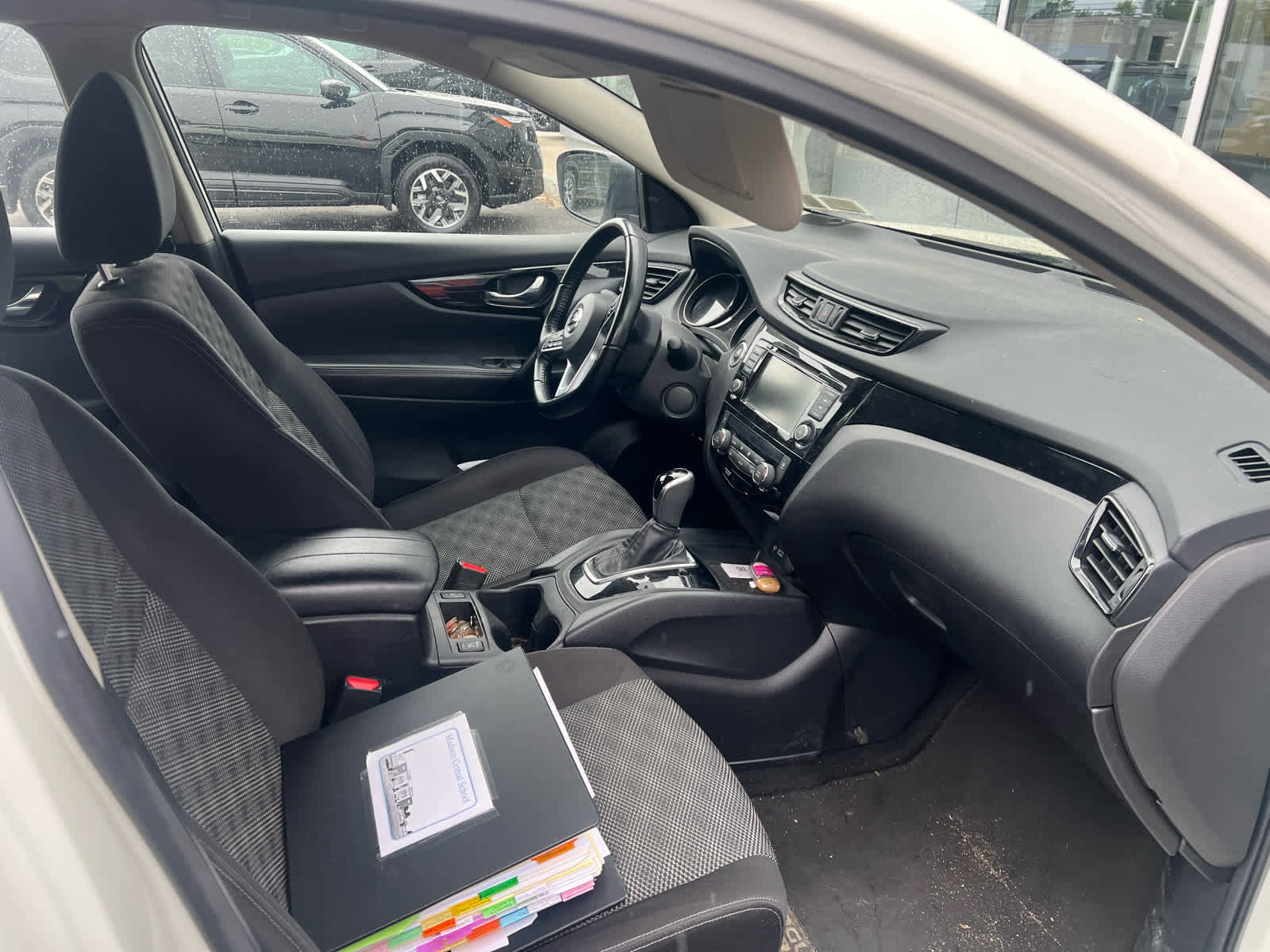 Used 2020 Nissan Rogue Sport SV w/ All-Weather Package AWD/4WD image 4