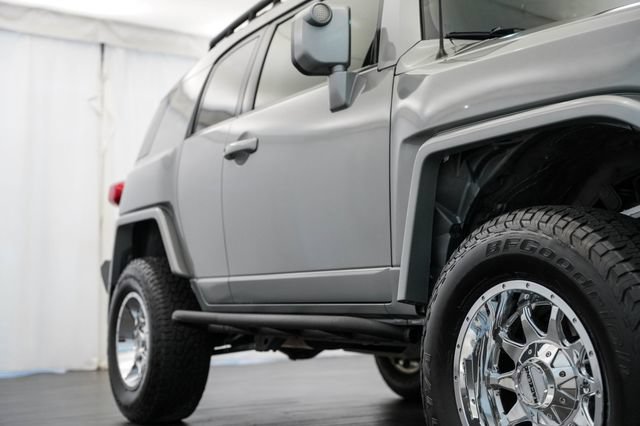 Used 2011 Toyota FJ Cruiser 4WD w/ Upgrade Pkg image 30