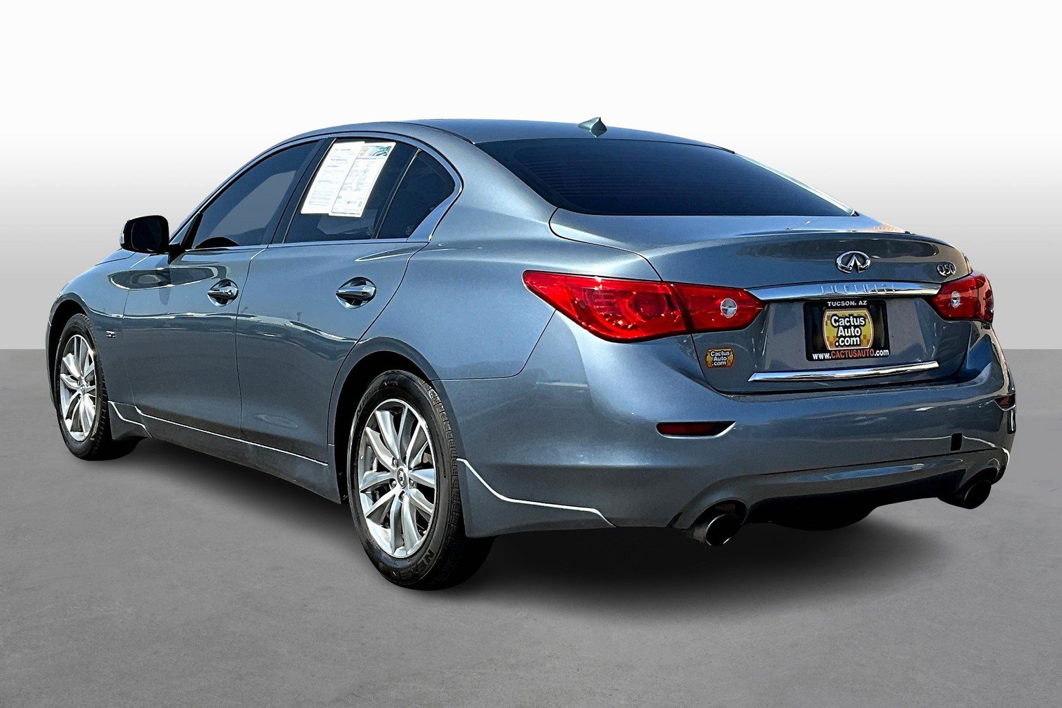 Used 2016 INFINITI Q50 Premium w/ 2.0T Premium Plus Package RWD image 9