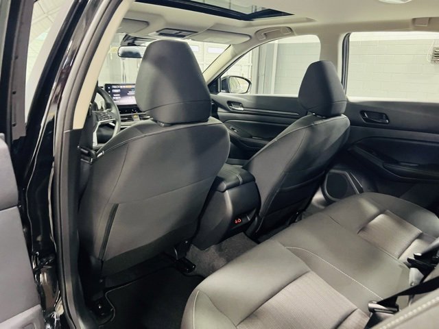 New 2025 Nissan Altima 2.5 SV w/ SV Special Edition Package image 23