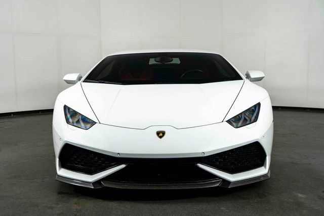 Used 2015 Lamborghini Huracan LP 610-4 image 3