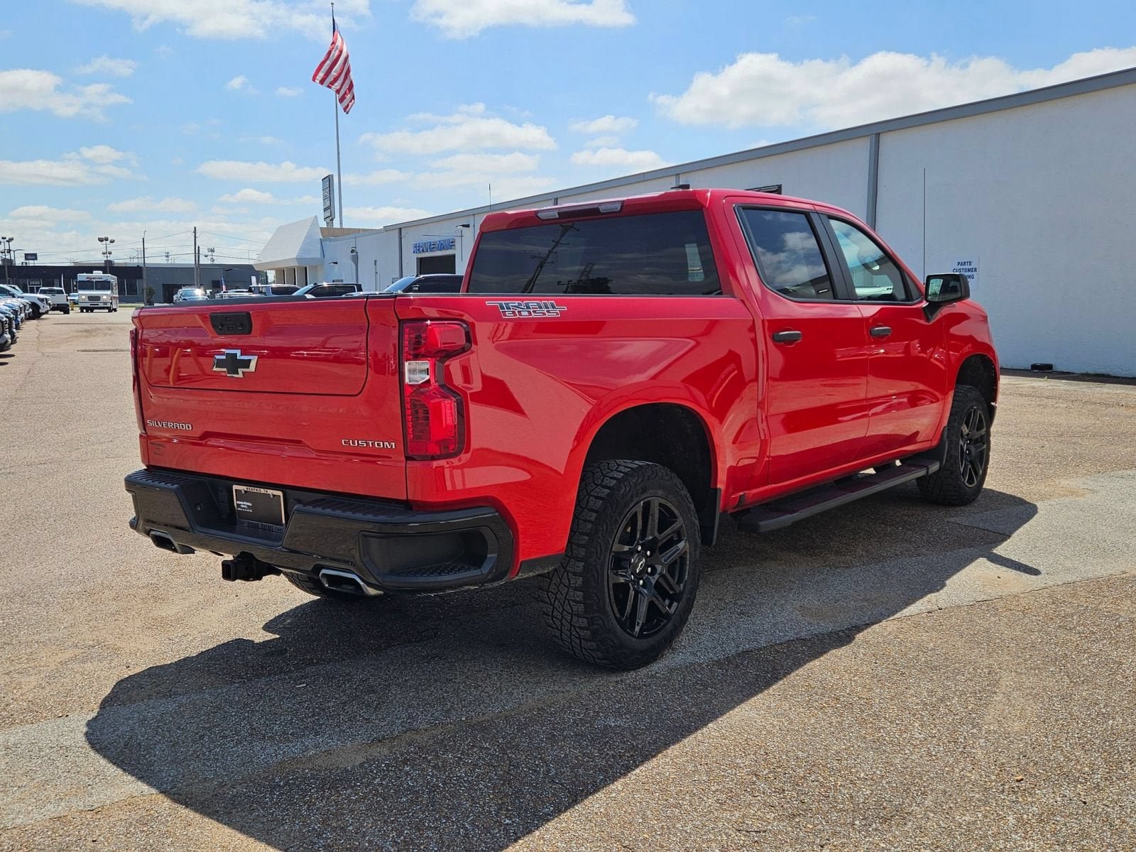 Used 2024 Chevrolet Silverado 1500 Custom Trail Boss AWD/4WD image 6