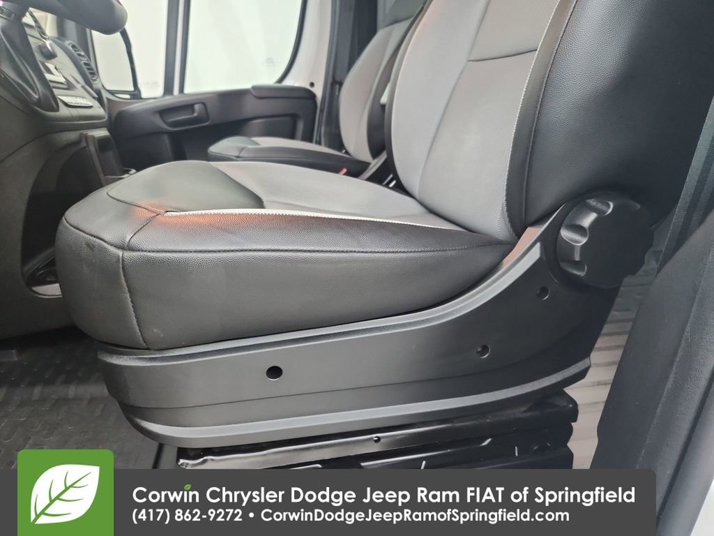 Used 2025 RAM ProMaster 2500 w/ Convenience Group FWD image 20