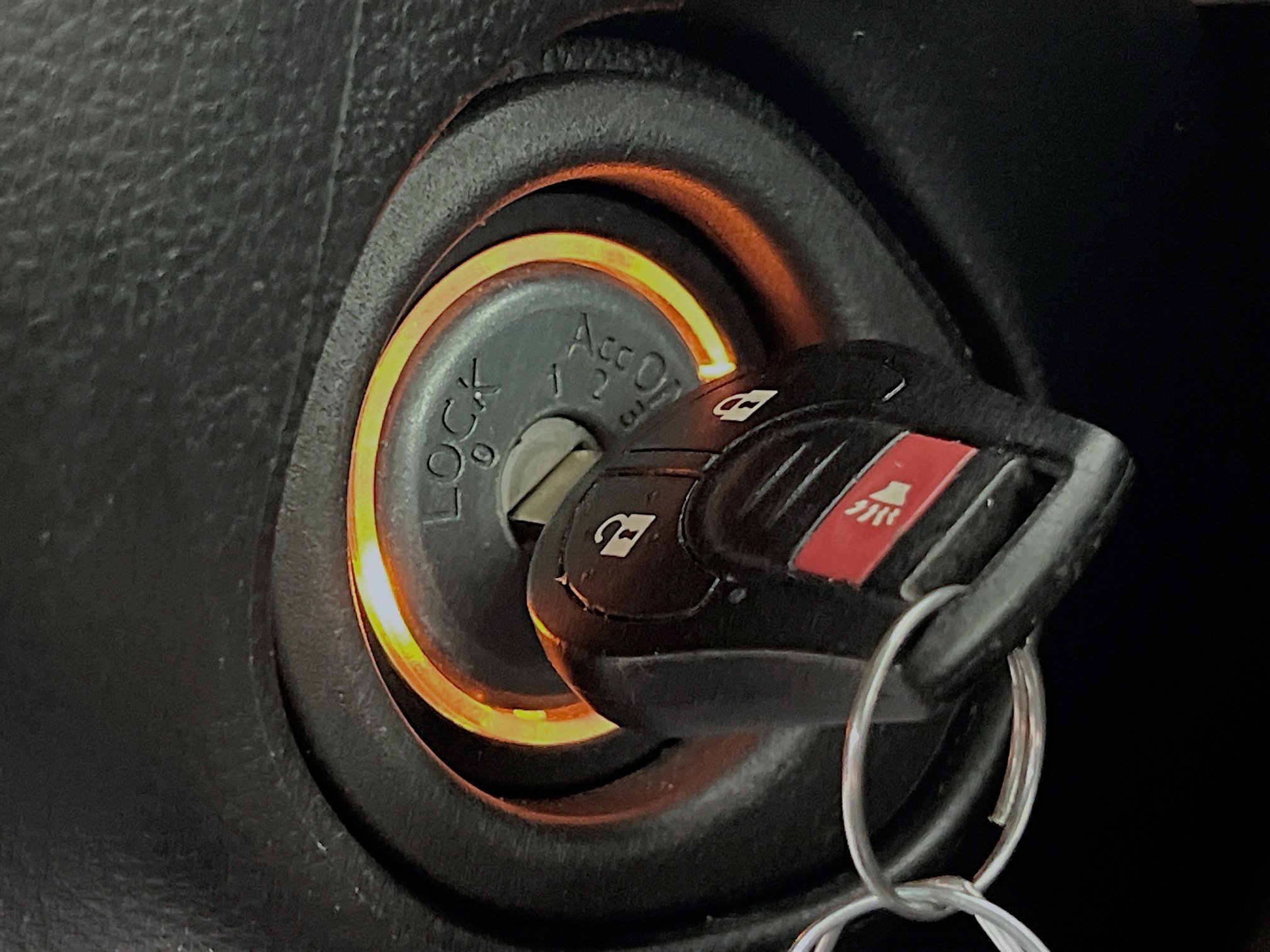 Used 2013 Nissan Rogue S w/ Special Edition Pkg FWD image 23