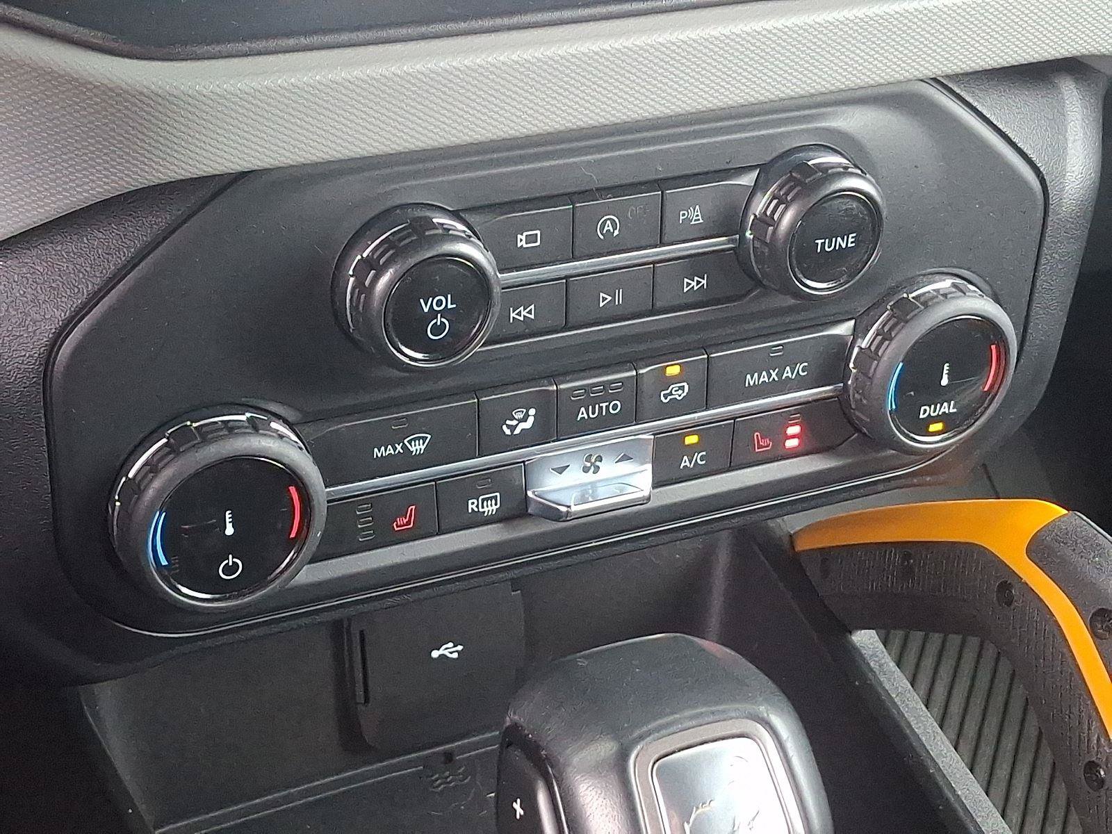 Used 2022 Ford Bronco Badlands AWD/4WD image 15