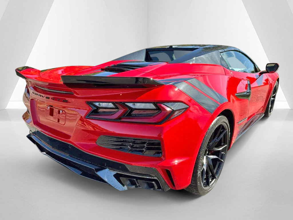 New 2027 Chevrolet Corvette Grand Sport w/ Z52 Sport Performance Package RWD image 7