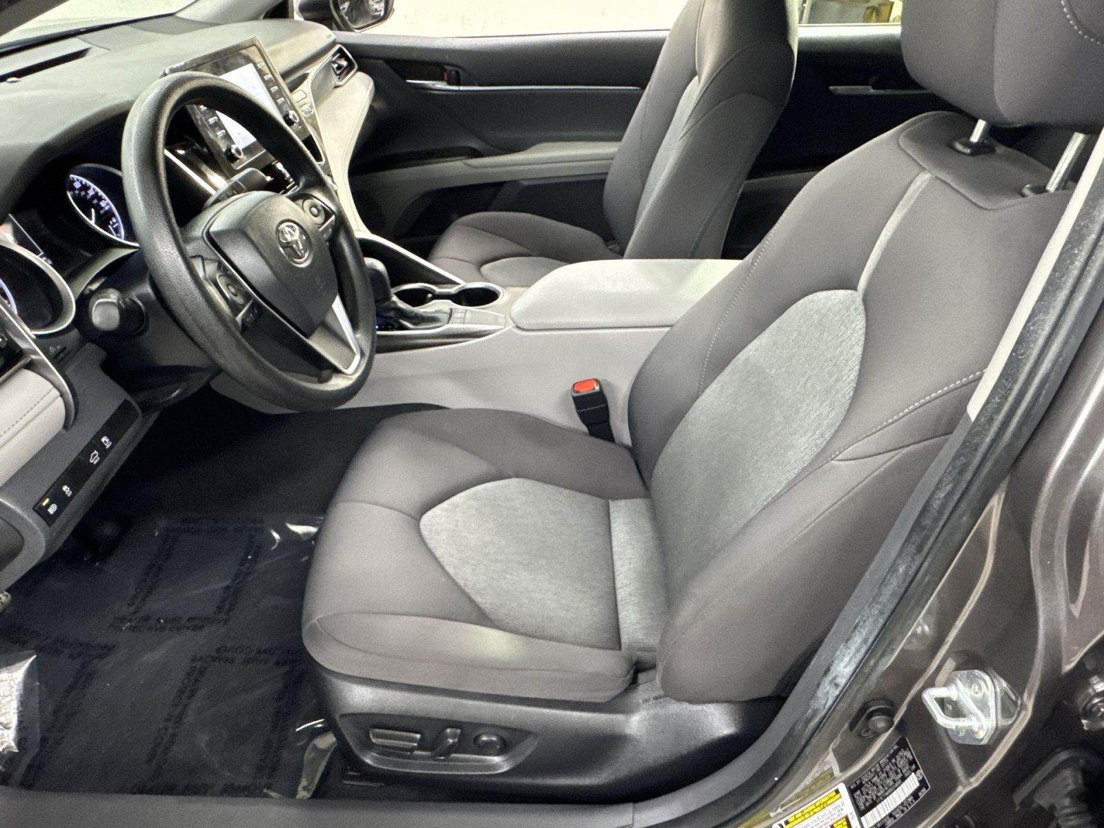 Used 2024 Toyota Camry LE FWD image 16