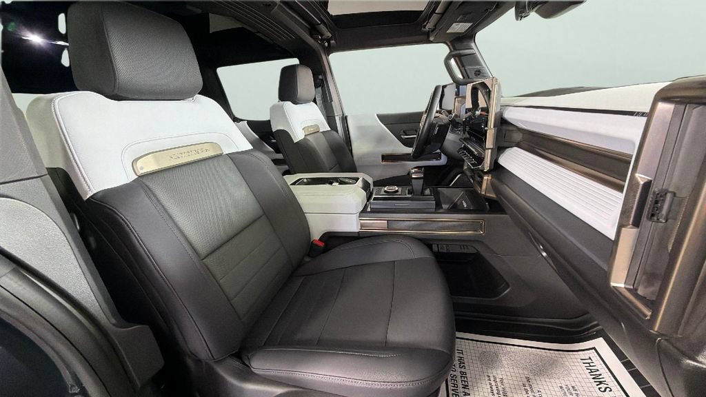Certified 2025 GMC Hummer EV 3X AWD/4WD image 35