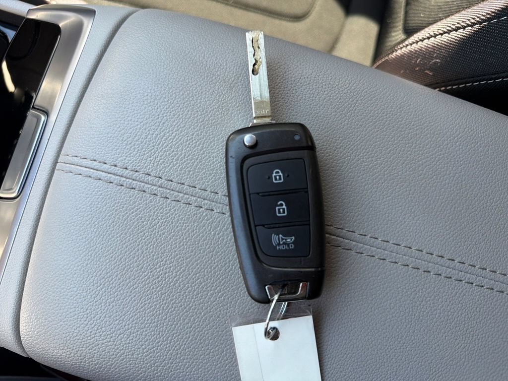 Used 2024 Hyundai Tucson SE FWD image 34