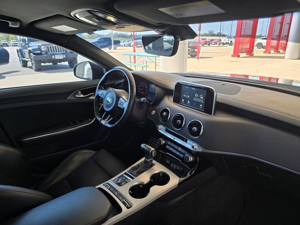 Used 2019 Kia Stinger GT image 14