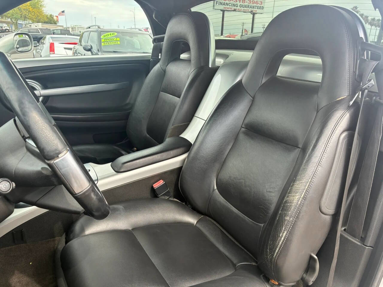 Used 2005 Chevrolet SSR w/ Preferred Equipment Group RWD image 18
