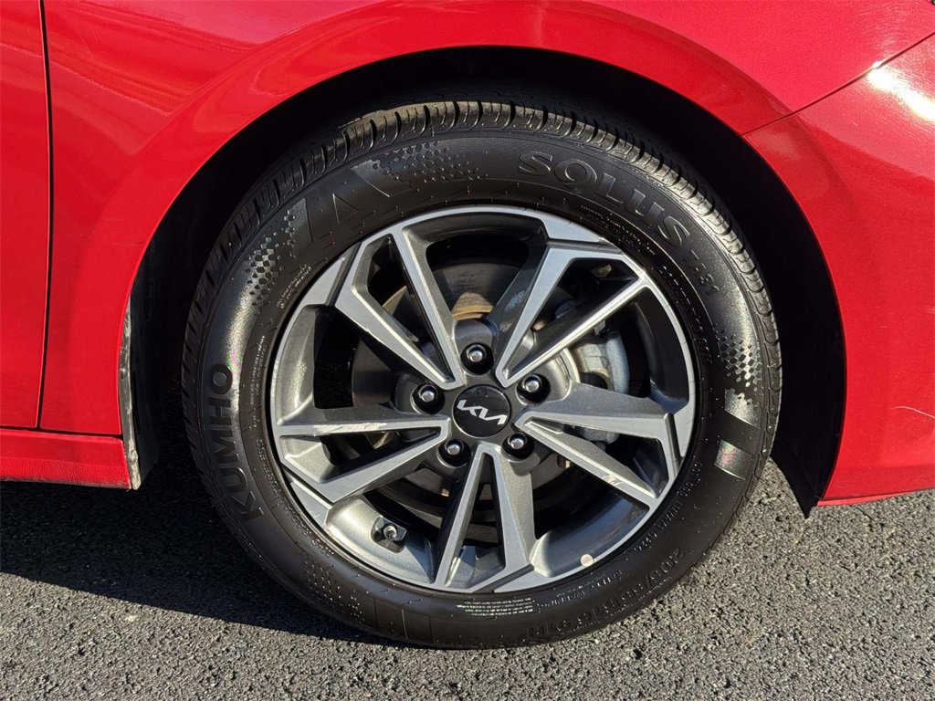 Used 2024 Kia Forte LXS image 25