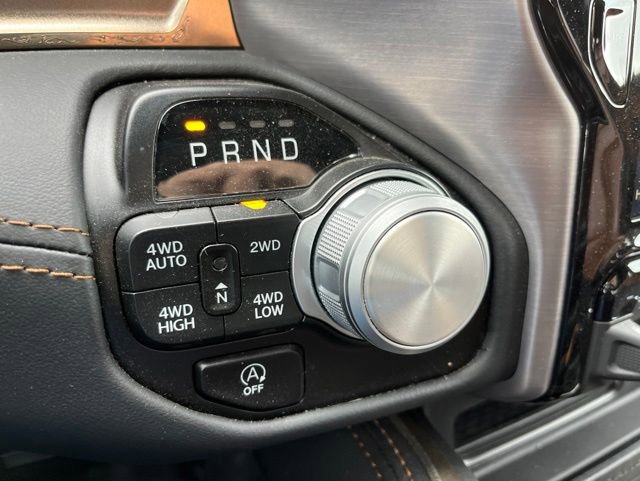 Used 2023 RAM 1500 Limited AWD/4WD image 12