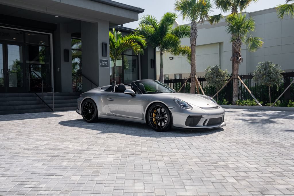 Used 2019 Porsche 911 Speedster RWD image 67