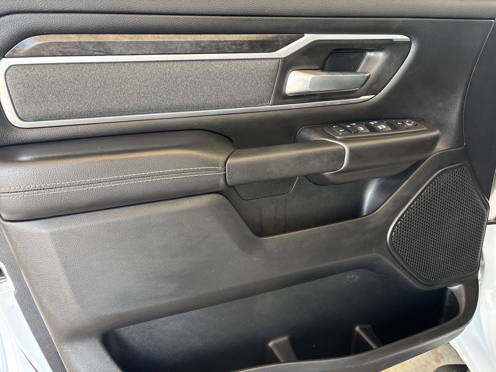 Used 2023 RAM 1500 Lone Star image 10